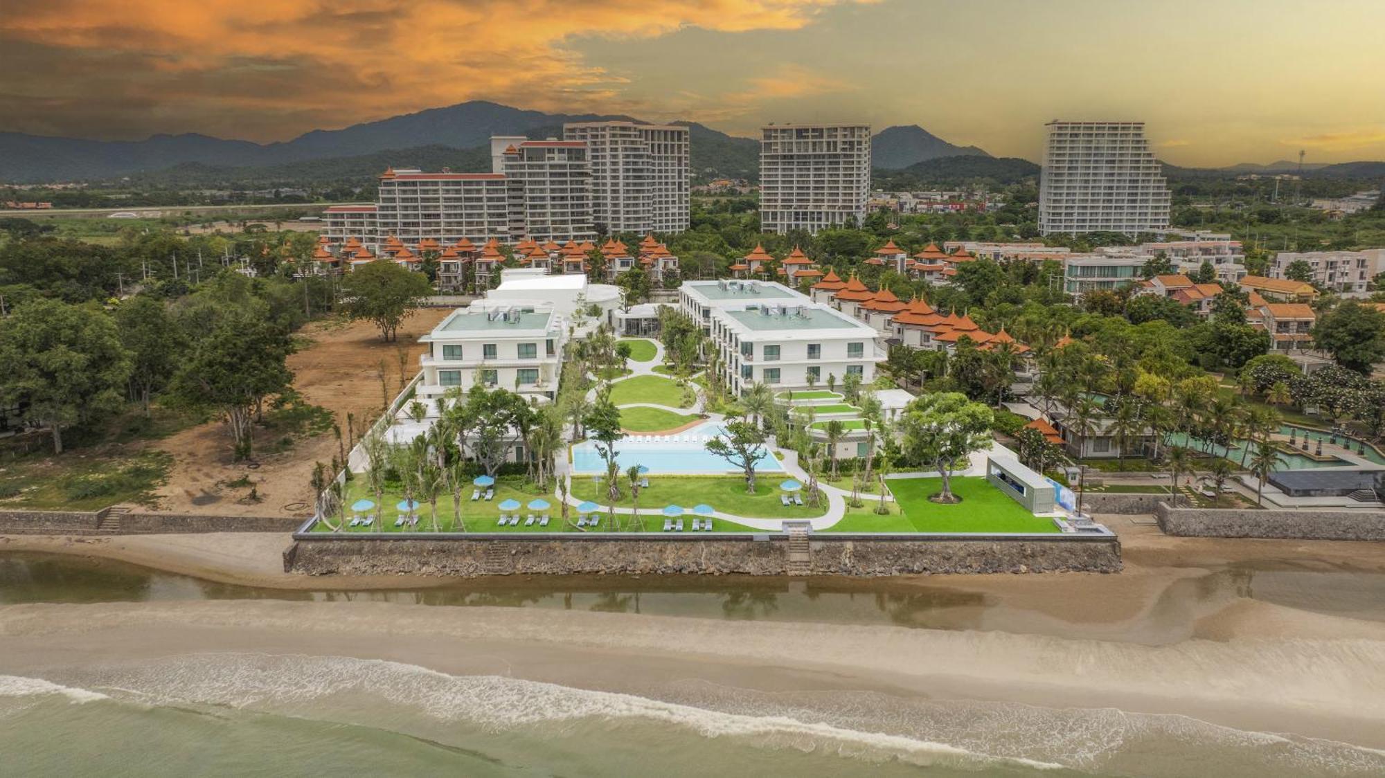 Aviyana Hua Hin Hotel Cha-Am Exterior photo